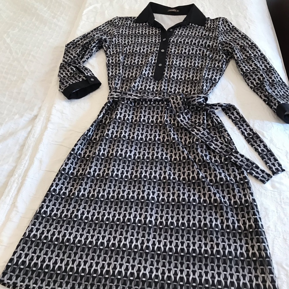 J.Mclaughlin Black/White Chain Dress Size: XS New